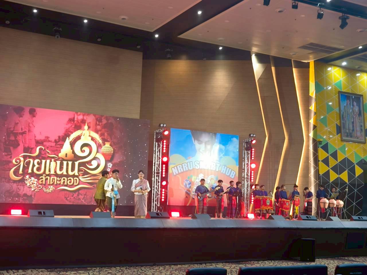 LINE_ALBUM_peid ban mrph.nm  _ mthr.xisan_251114_17.jpg